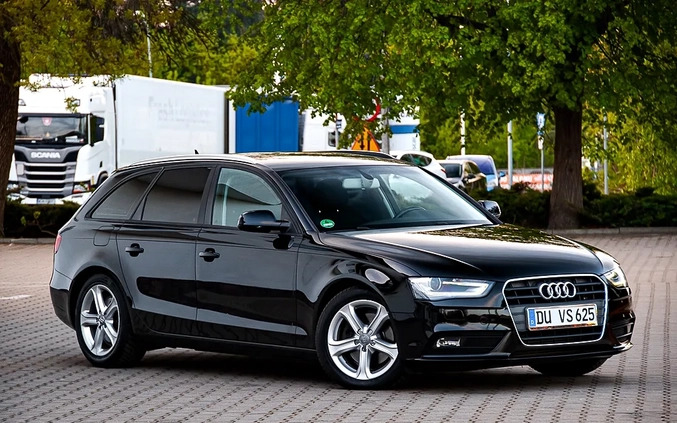 Audi A4 cena 44900 przebieg: 260000, rok produkcji 2014 z Głogów małe 704